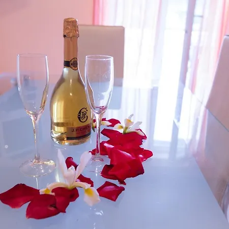 Dunja Piric Διαμέρισμα