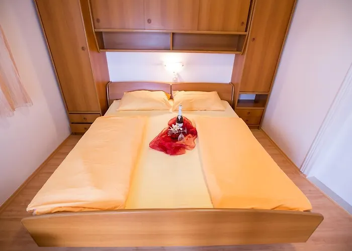 Dunja Piric Apartman *