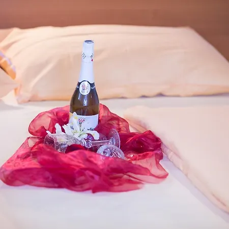 Dunja Piric * لوبار